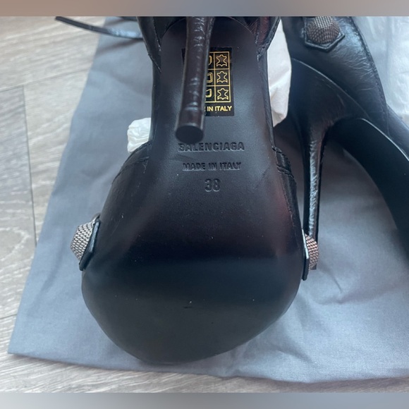 Balenciaga Cagole High Heeled Sandal - Picture 7 of 10